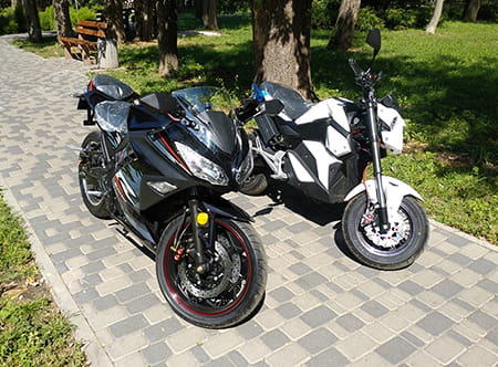 Електромотоцикл Electrowin EM-122
